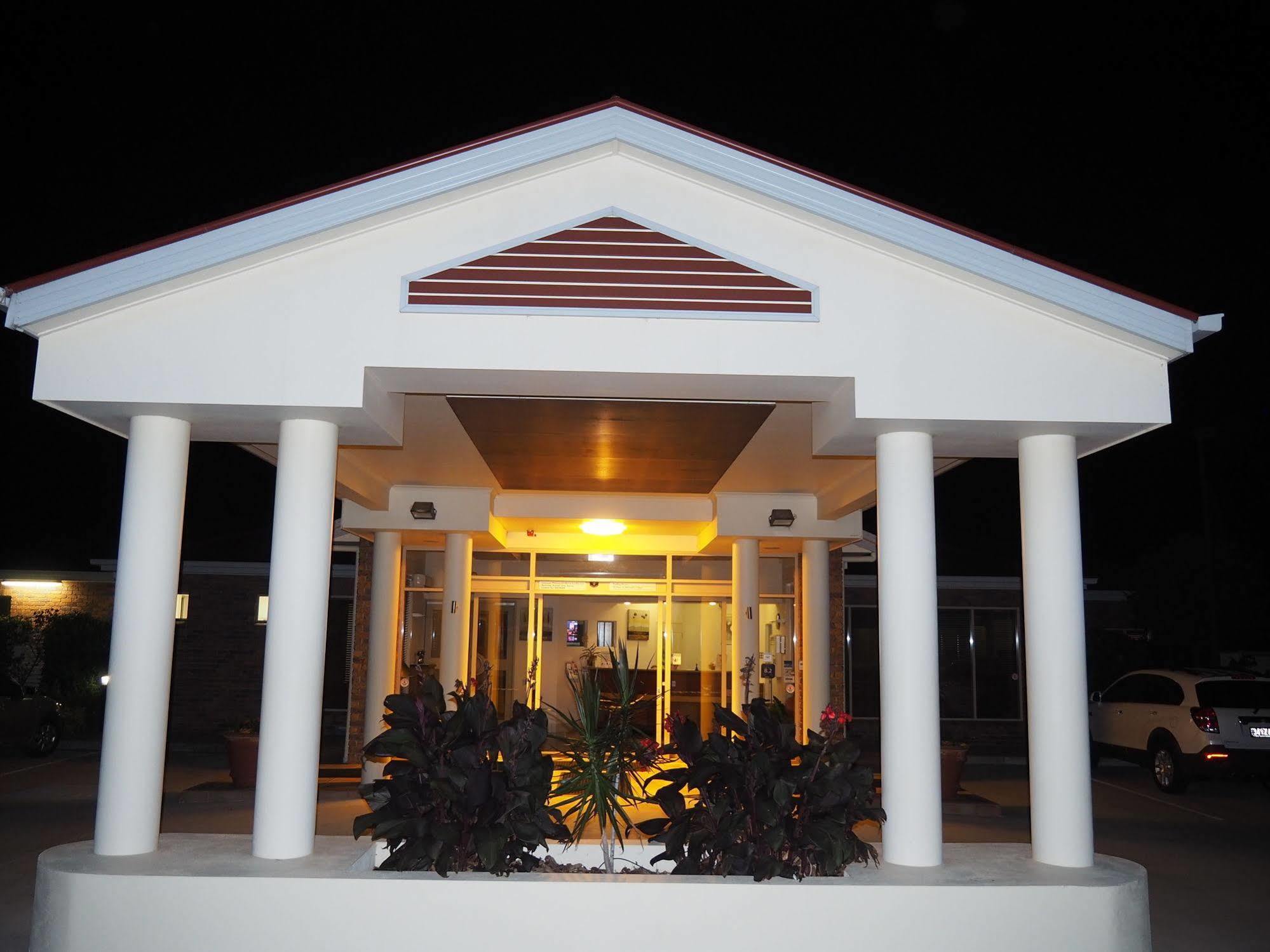 Motel Motor 4*